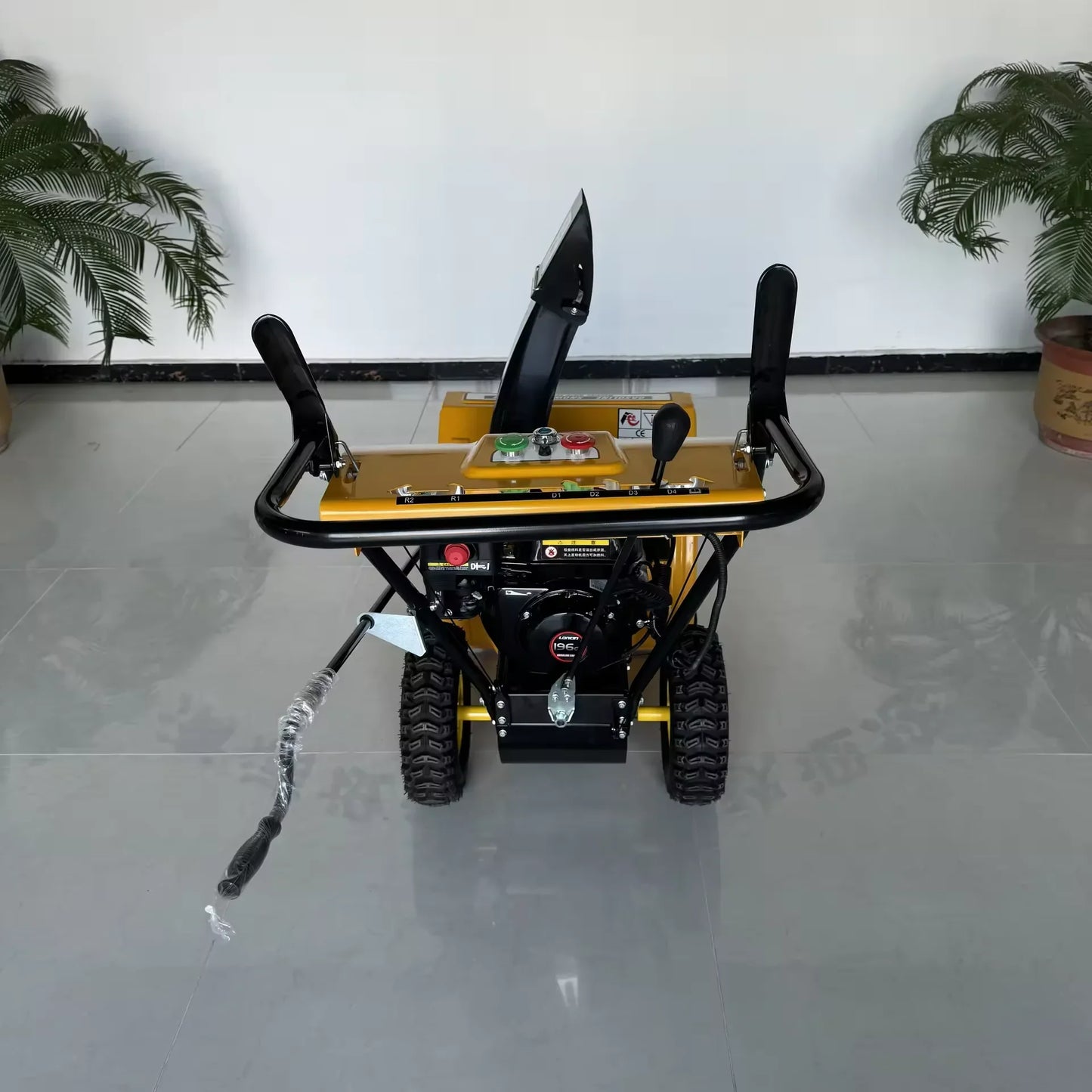 Gas-Powered Energy Saving And Low Consumption Small Snow Removal Equipment Manual Start Snow Thrower