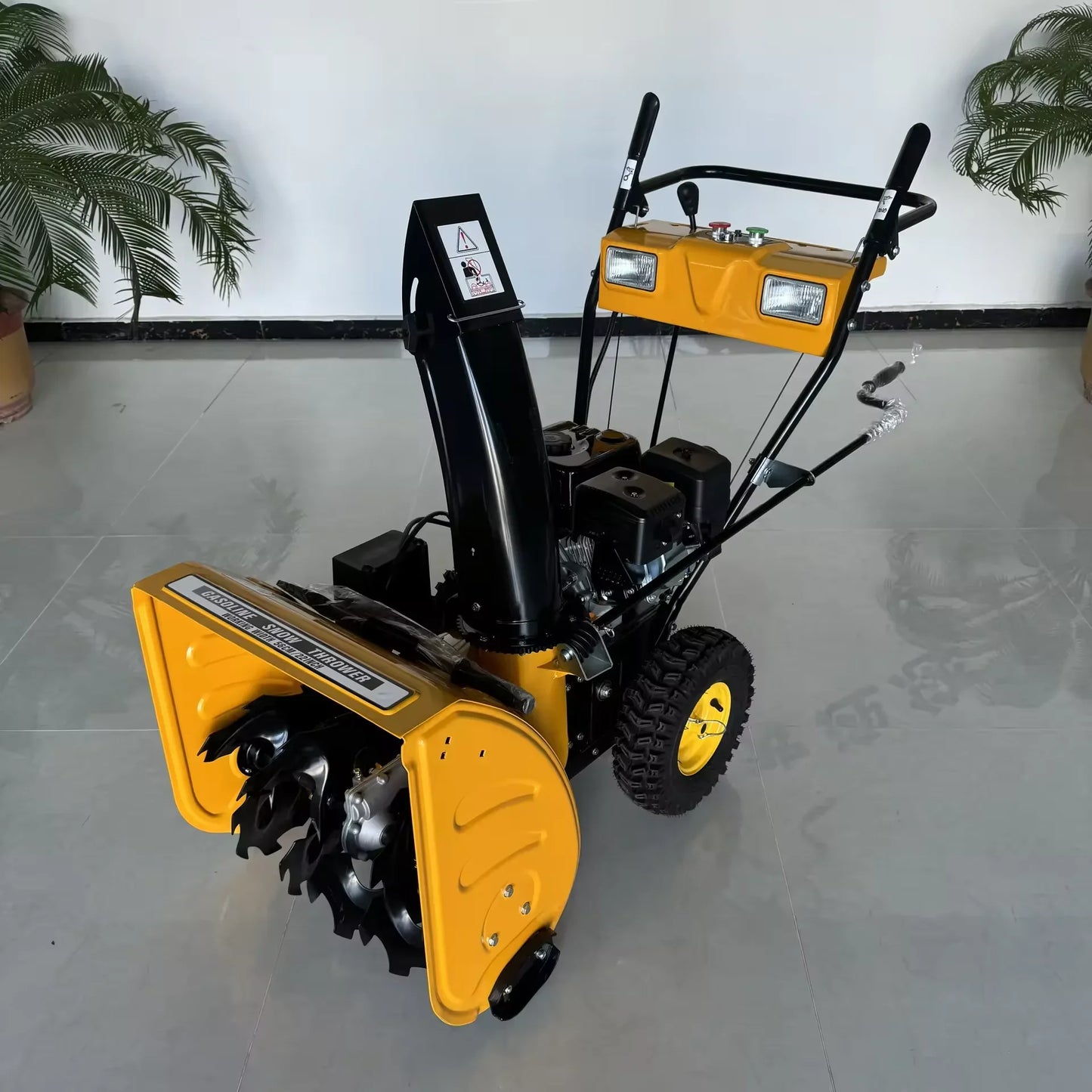 Gas-Powered Energy Saving And Low Consumption Small Snow Removal Equipment Manual Start Snow Thrower